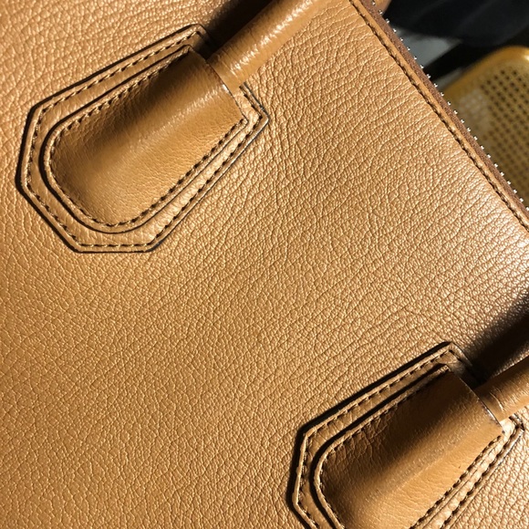 Givenchy antigona medium - Picture 8 of 10